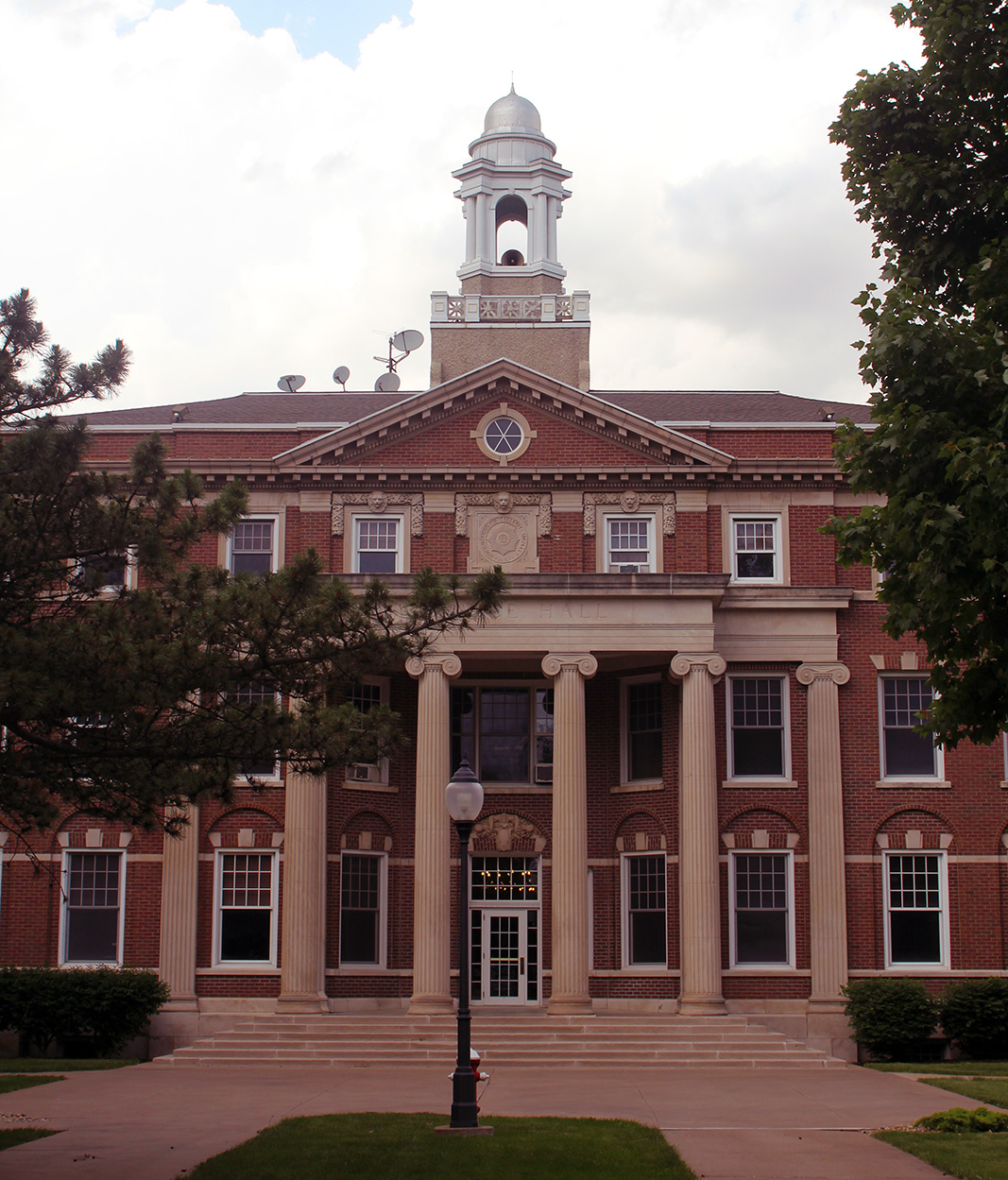 Eminent Education Institute