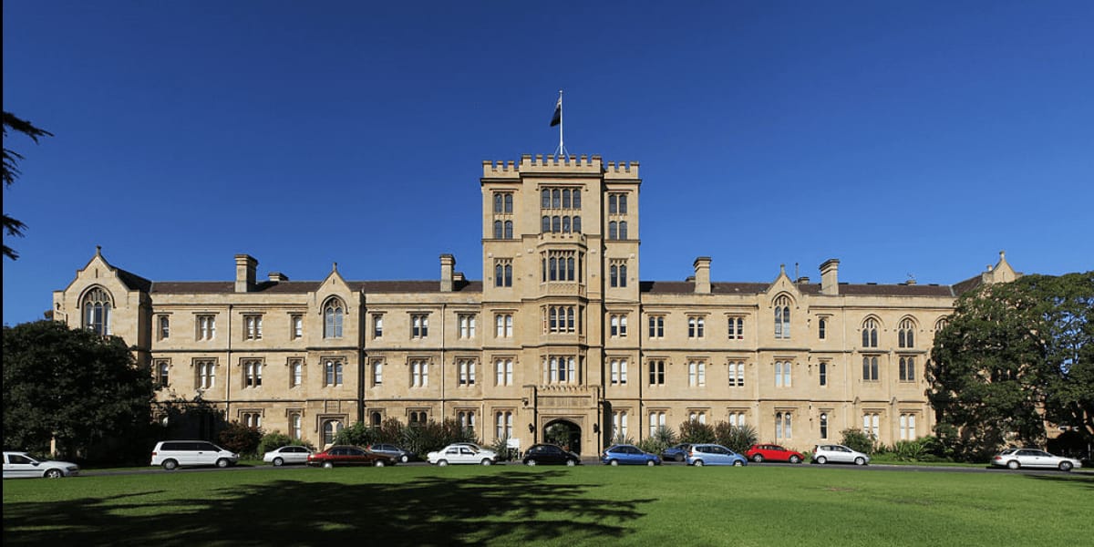 Eminent Education Institute