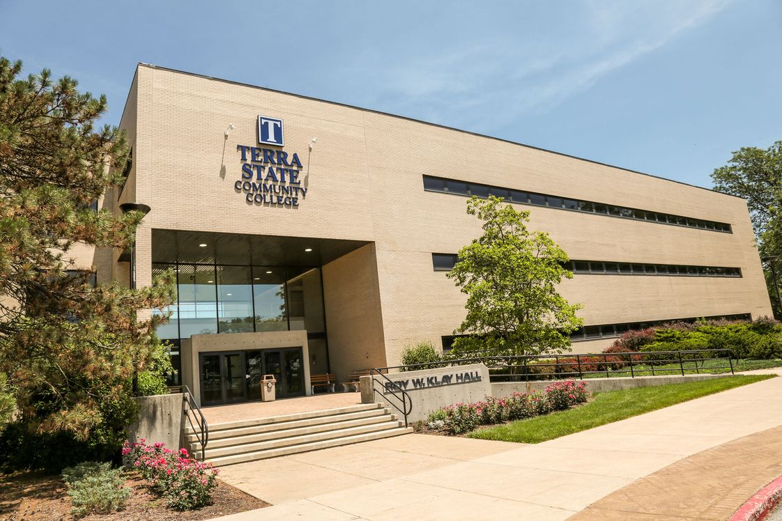 Eminent Education Institute