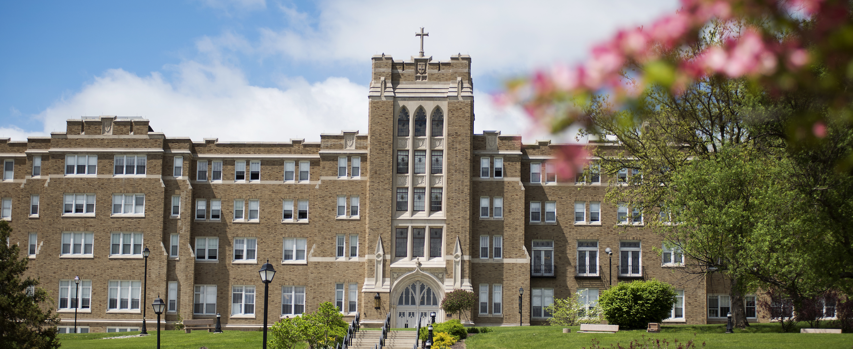 Eminent Education Institute