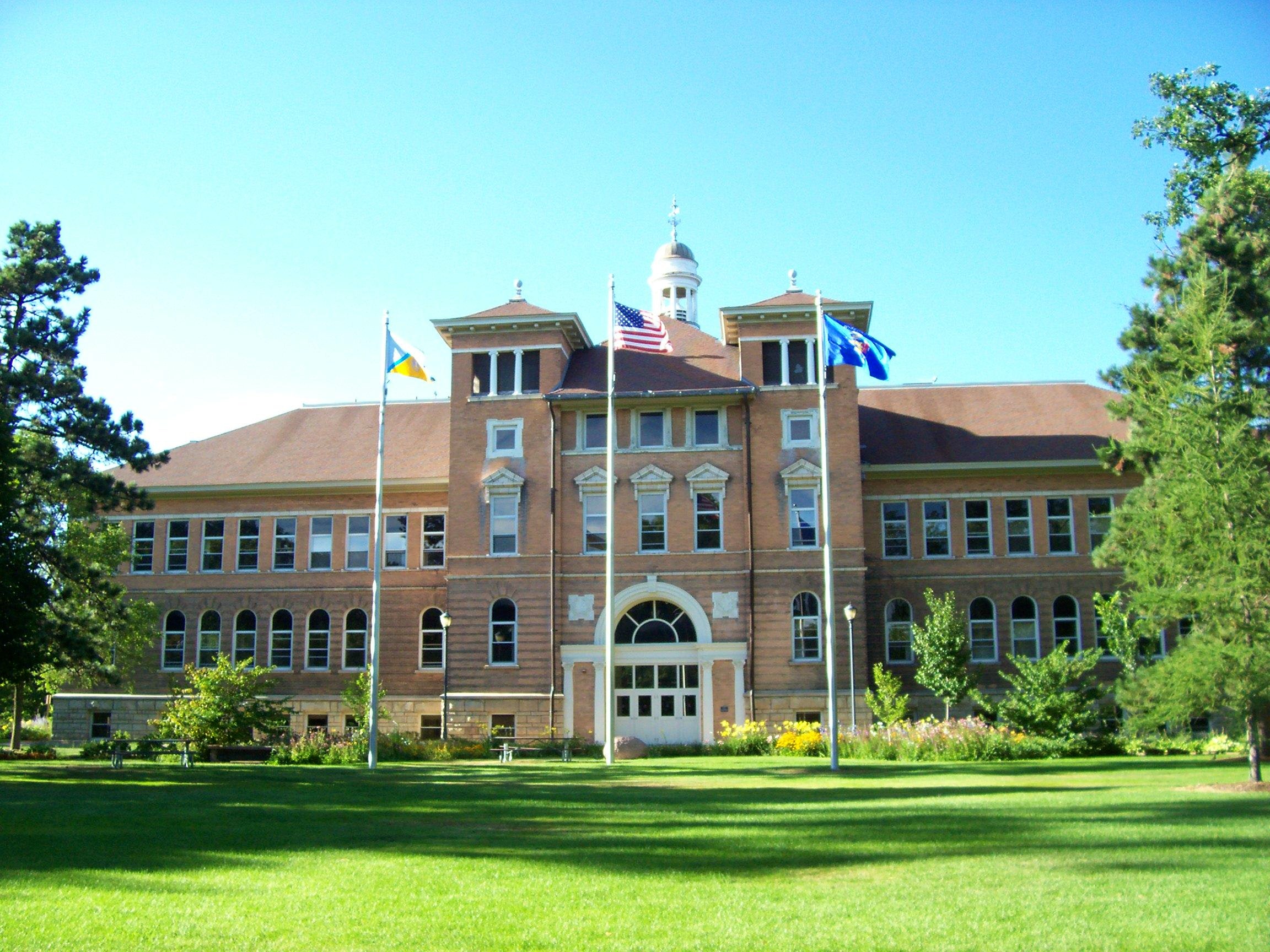 Eminent Education Institute